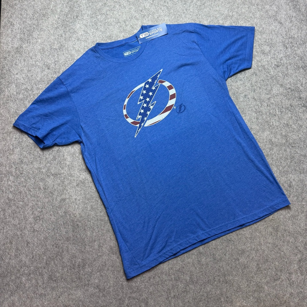 Tampa Bay Lightning Shirt Mens XL Blue NHL Hockey Flag Logo Tampa Bay Sports Tee